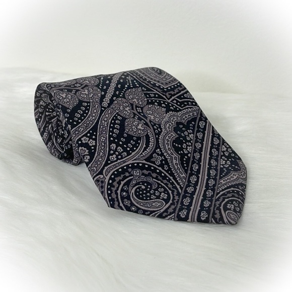 💕Very handsome Mens Silk Tie Paris France💕 - Picture 7 of 9